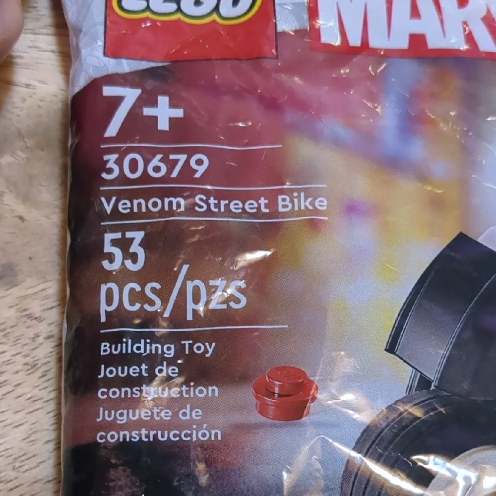 NWT LEGO 30679 Marvel Venom Bike Set - Black and White